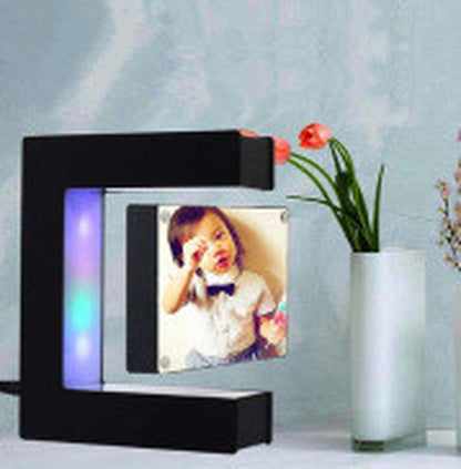 Floating Magnetic Photo Frame